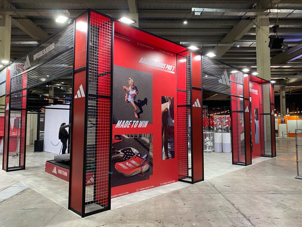 Stand Adidas en la Maratón de Santiago